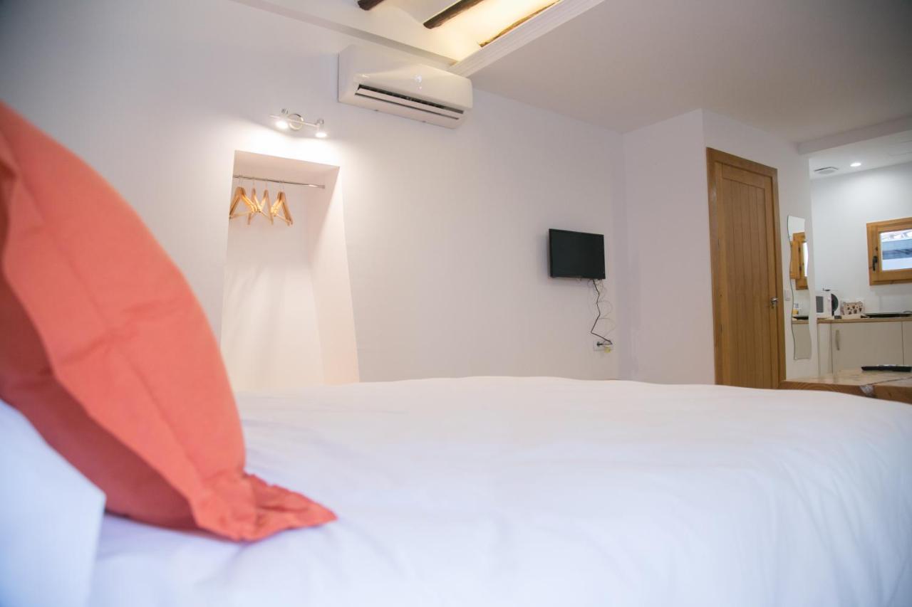 Apartamentos Turisticos La Casa Vieja Sabiote Bagian luar foto