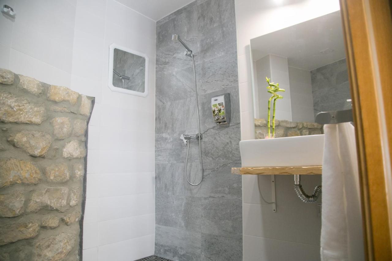 Apartamentos Turisticos La Casa Vieja Sabiote Bagian luar foto